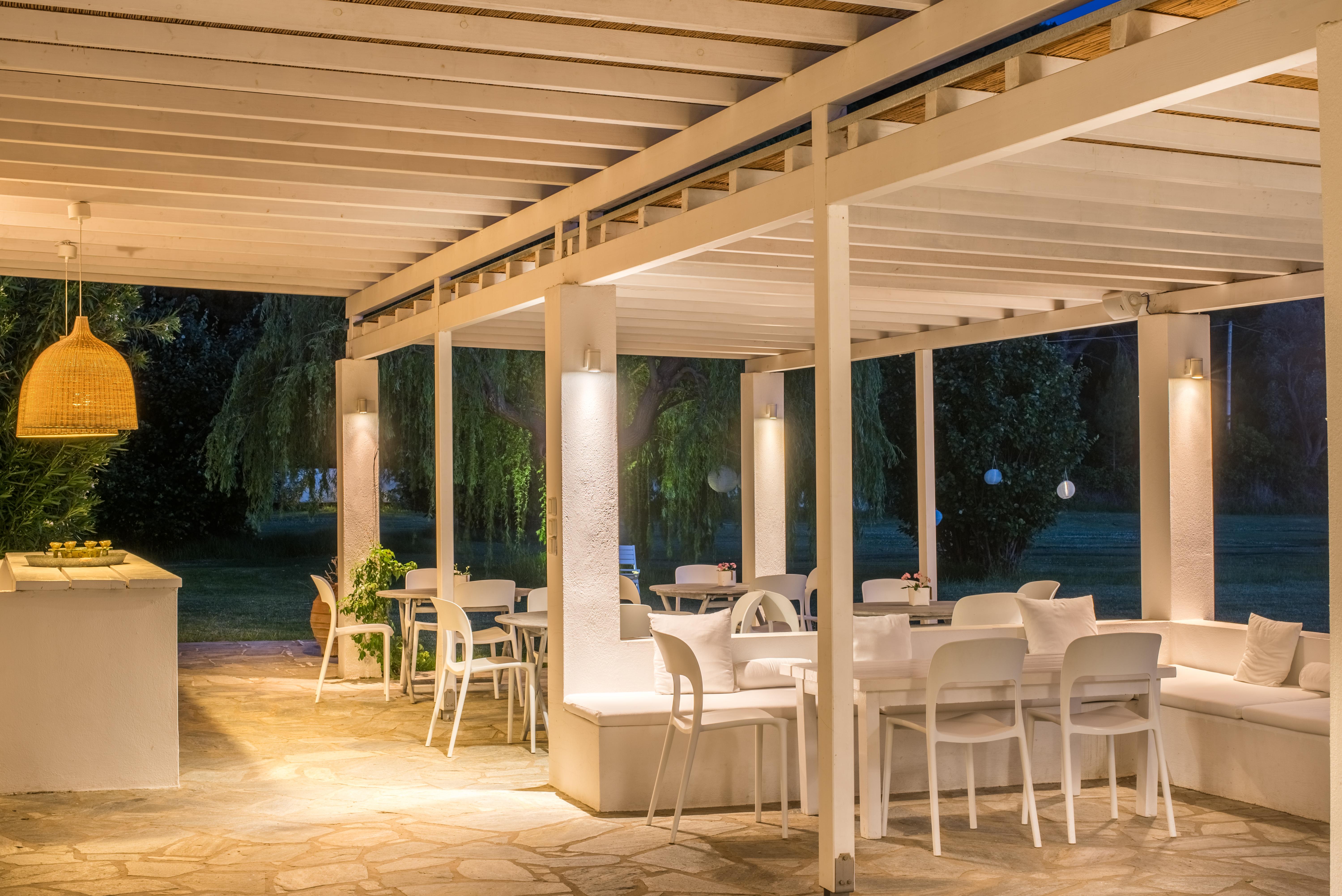 Skiathos Holidays Suites & Villas Вромолимнос Экстерьер фото